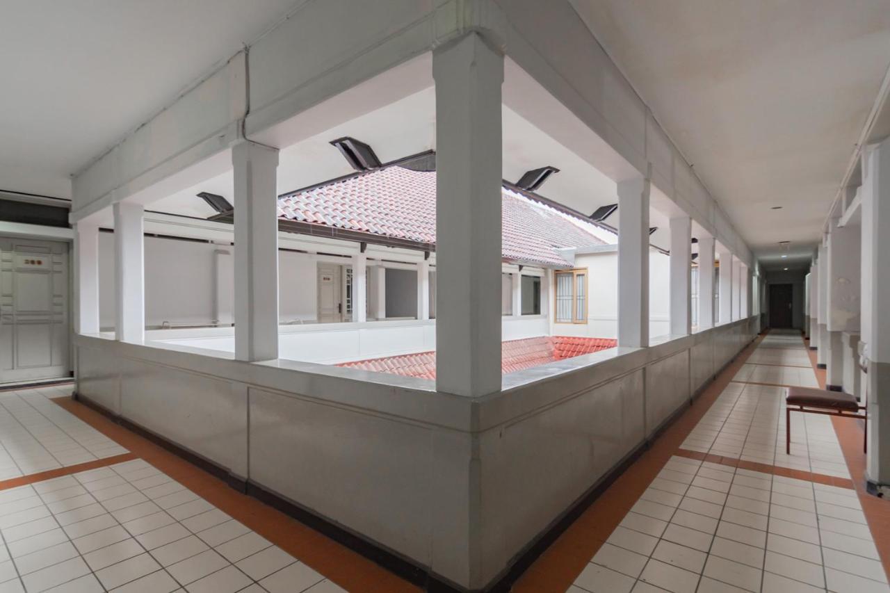 Koolkost Near Bandung Station Hotel Kültér fotó